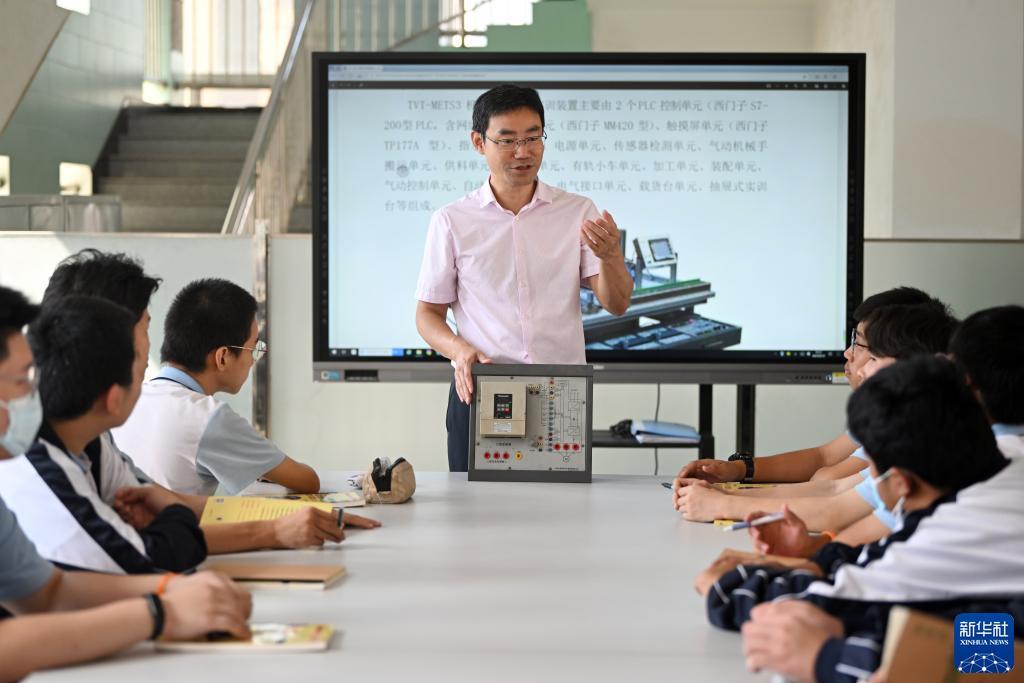 不朽浪漫选择那个免费旋转好